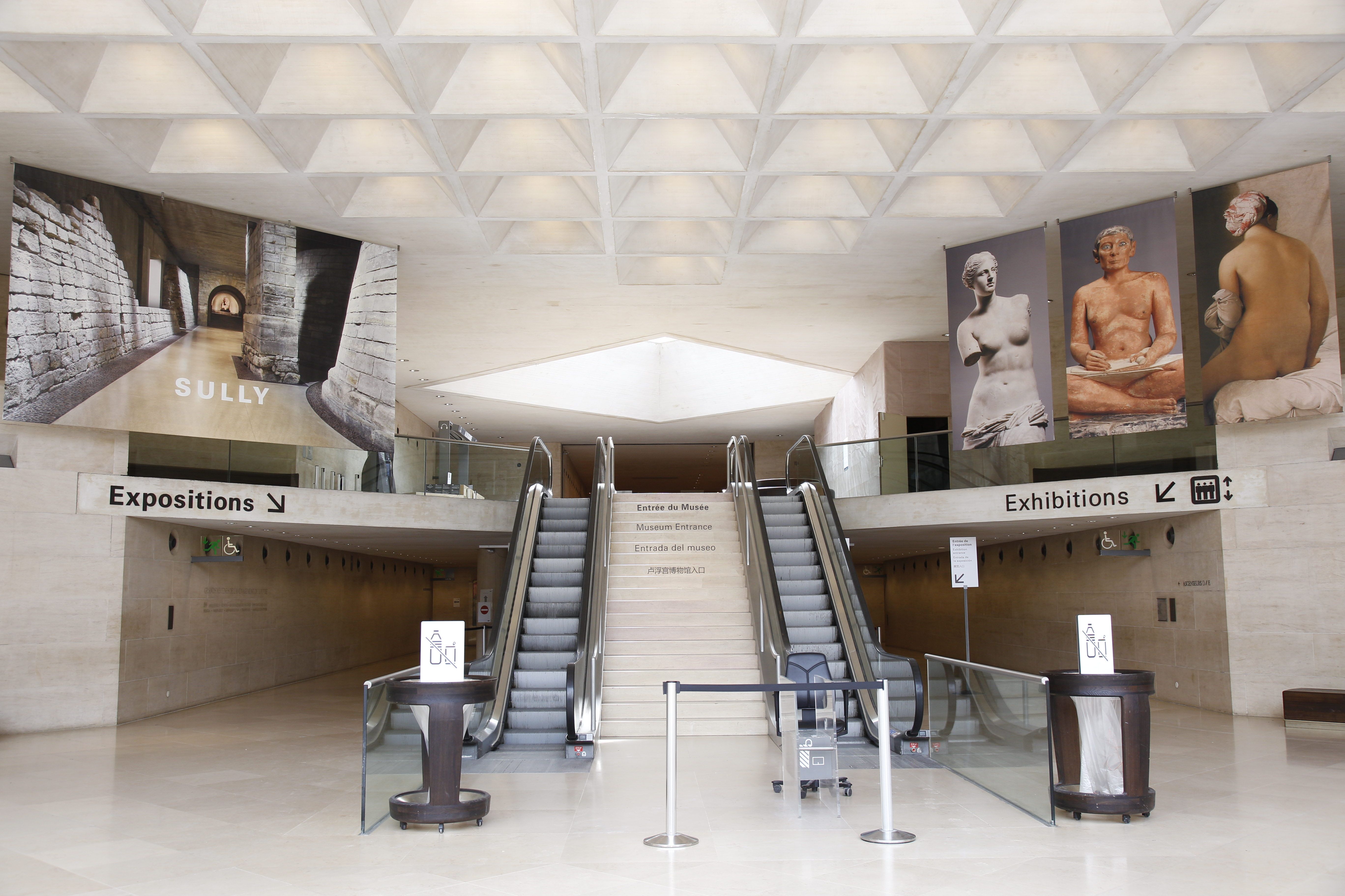 The Louvre\'s Masterpieces - What exactly is a masterpiece? Follow this  trail to find out!