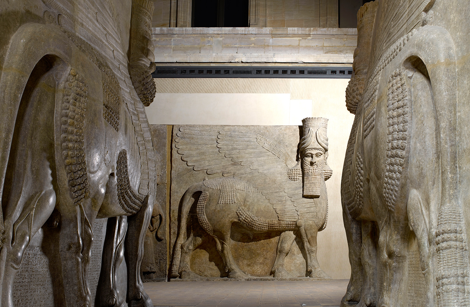 Toros Alados de Khorsabad qué ver en el Louvre Mejores obras imprescindibles como visitar el louvre París Museo